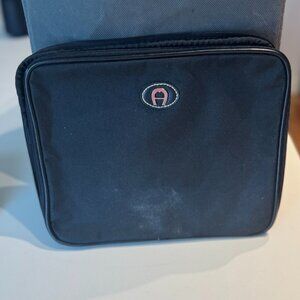 Etienne Aigner Travel/Cosmetic Bag – Exclusive First Class Amenity – Logo Interi